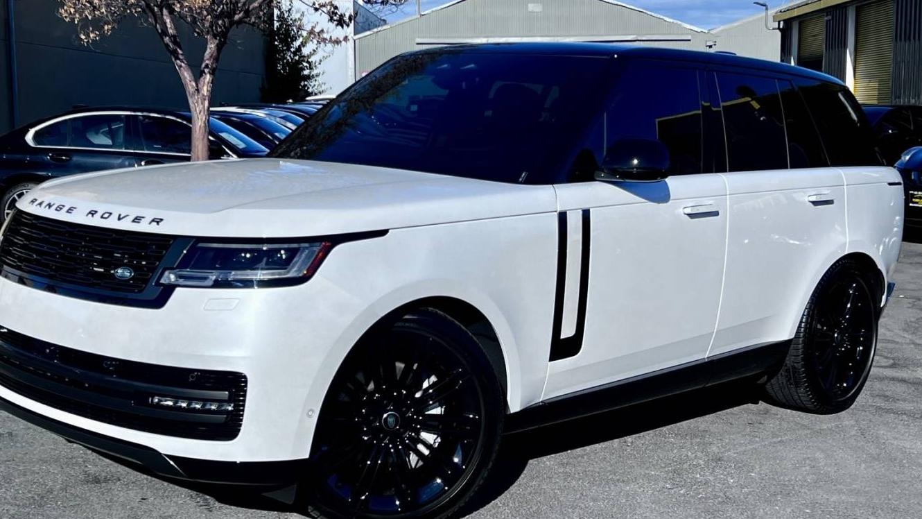 LAND ROVER RANGE ROVER 2024 SALKP9FU4RA211107 image